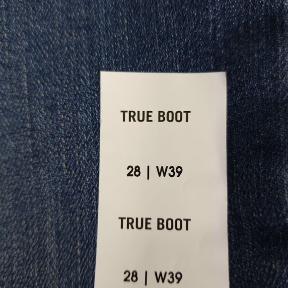 Signature Gold By Levi Strauss Boot Jeans 39W 28L Natural-Waist Rise Stretch - Picture 3 of 8